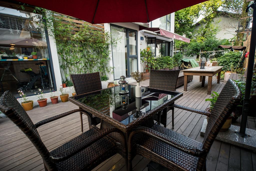 Two Towns Hostel Hangzhou Extérieur photo
