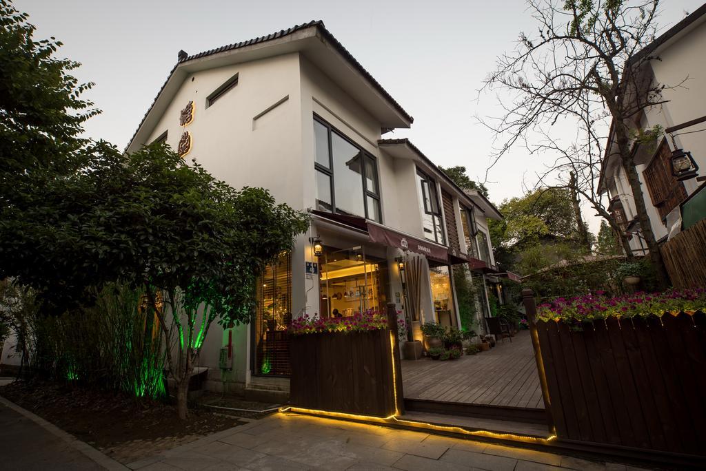 Two Towns Hostel Hangzhou Extérieur photo