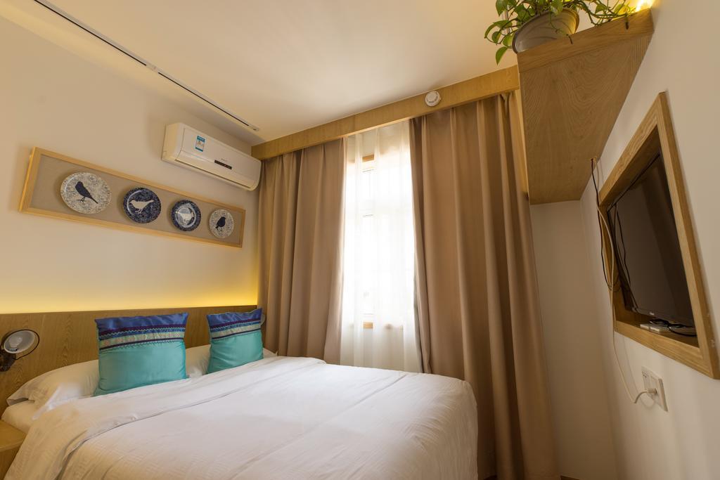 Two Towns Hostel Hangzhou Extérieur photo